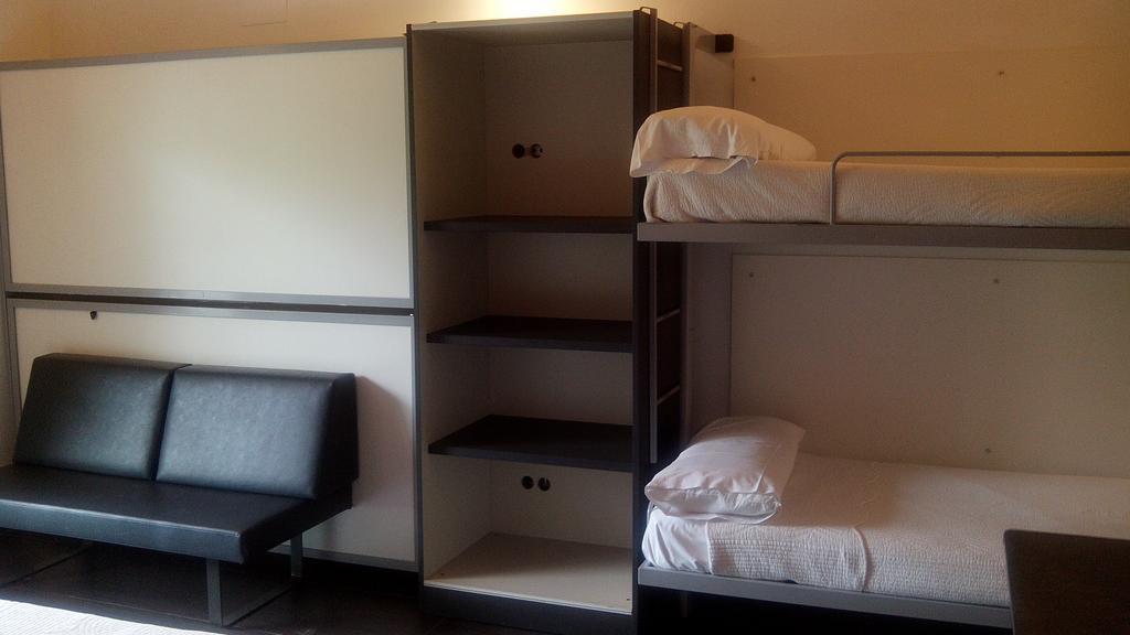 Albergue/Auberge Ulia Youth Hostel ซานเซบาสเตียน ห้อง รูปภาพ